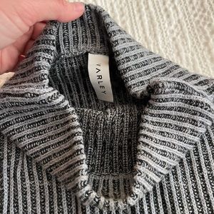 Varley grey sweater NWOT